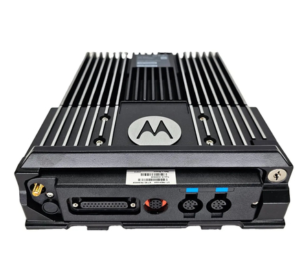 Купить MOTOROLA APX6500 50 Вт P25 Мобильная радиостанция с Bluetooth и GPS онлайн изготовление