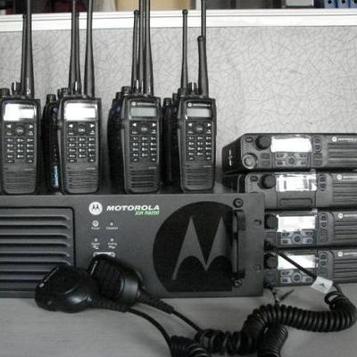 Купить Motorola DR3000 25W DMR Digital Wireless Repeater with IPX6 Water Resistance and 0-50km Range Two Way Radio онлайн изготовление